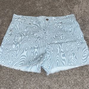 Tilly’s size 29 Jean shorts